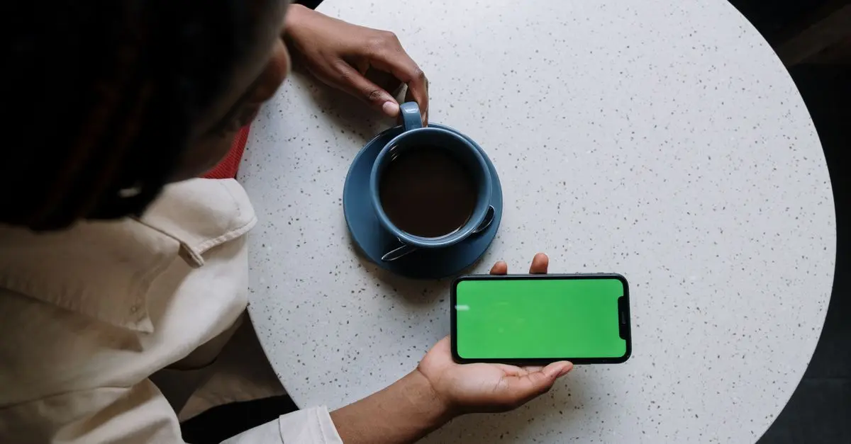 Top 10 Mobile Gadgets That Will Transform Your Daily Routine