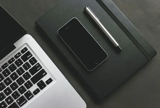 10 Essential Mobile Gadgets Every Student Should Have