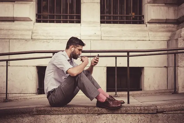 The Essential Guide to Mobile Device Security