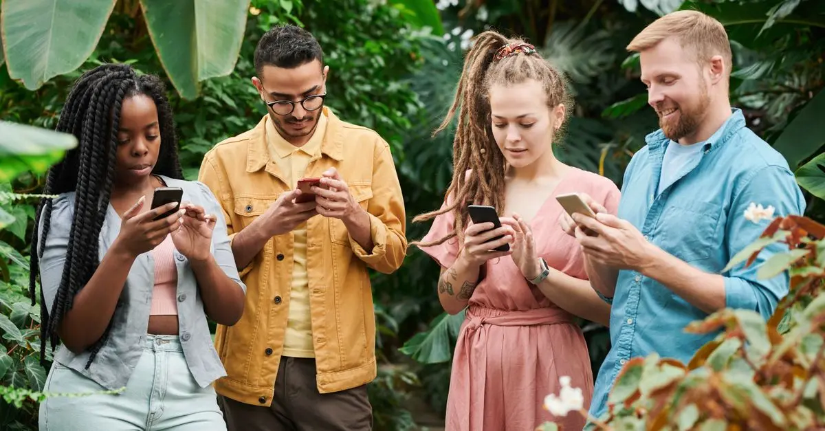 How Mobile Gadgets Are Changing the Way We Communicate