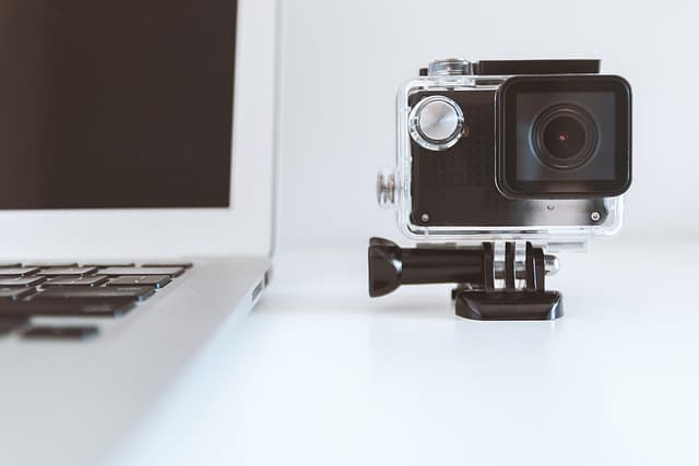 Top 10 Mobile Gadgets for Enhancing Your Daily Life