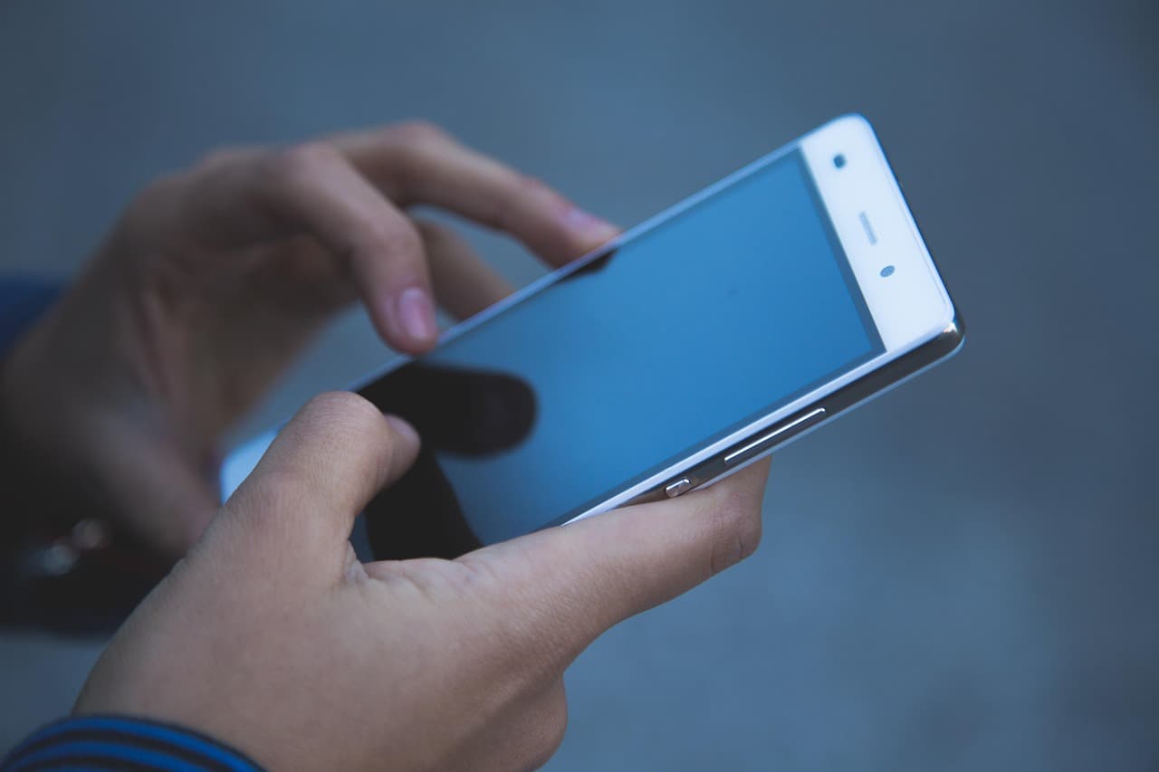 How to Choose the Best Mobile Gadgets for Your Needs