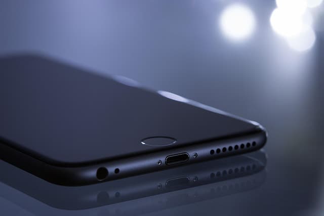 Top 7 Innovative Mobile Gadgets to Enhance Your Daily Life
